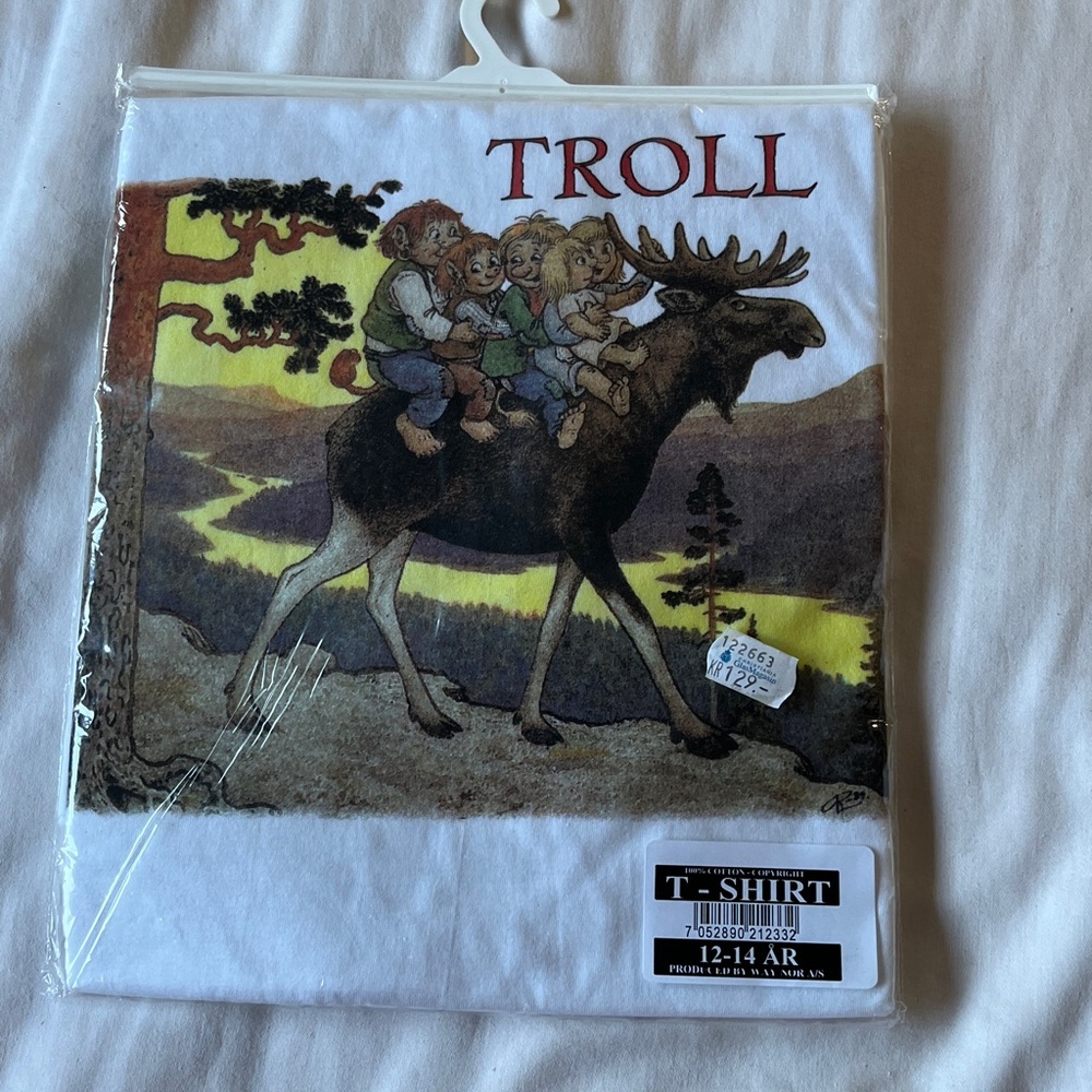 New  With Tag Vintage Trolls Norway Single Stitch T-Shirt Kids 12/14 Unisex